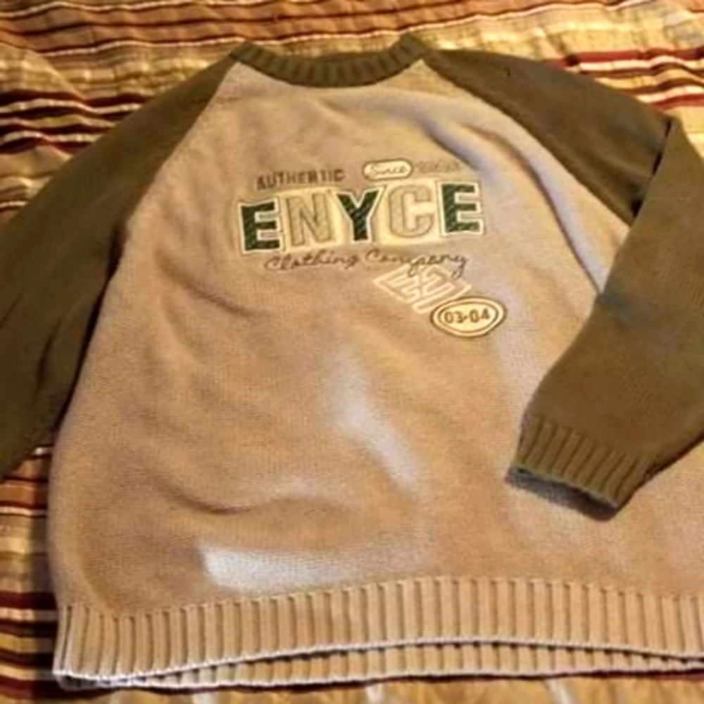 Enyce sweater